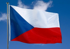 Чешское посольство будет выдавать украинцам многократные визы для туризма и лечения 