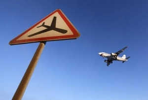 Госавиаслужба должна увеличить контроль чартерных рейсов - эксперт