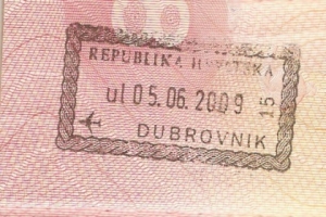 Весной на одну безвизовую страну станет меньше