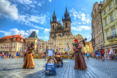 Місця ЩАСЛИВИХ людей - Прага та Дрезден (травневий)